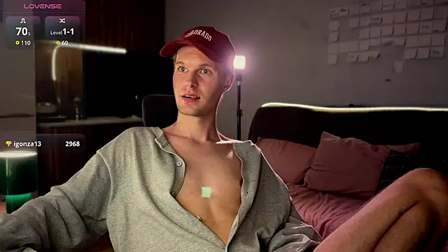 Leonnextdoor webcam