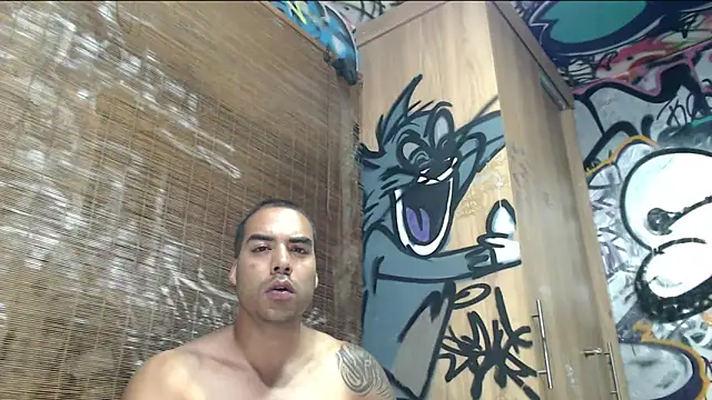 Justin_Frank webcam
