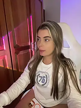 Watch Miss_valeriaa live on EroticFlix - High definition streams