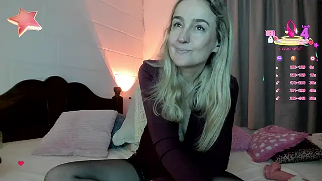 1sweetnina (F mature) - Fuck pussy with 17cm dildo 🌸🔥
