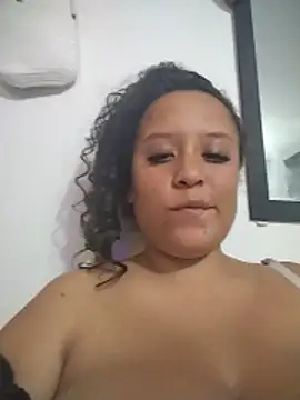 Watch You-sexy-starr live on EroticFlix - High definition streams