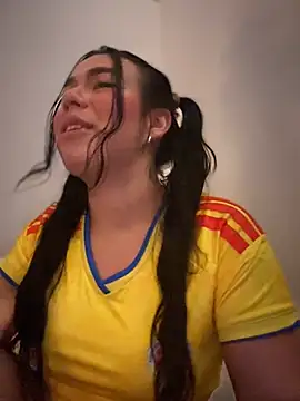TessaCooper1 webcam