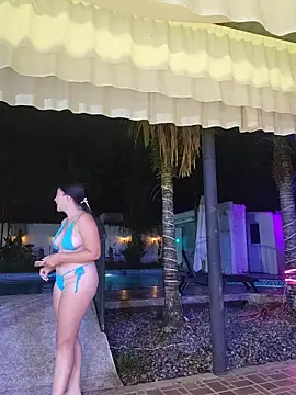 Pretty_Julieta webcam