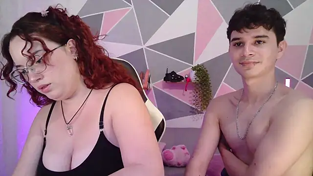 andrewanndcherry - AndrewAnndCherry's free webcam - UK Sex Cams