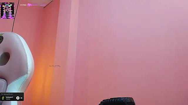Watch _carlotta_x live on EroticFlix - High definition streams