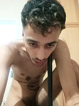 Rhast211 live cam on StripChat