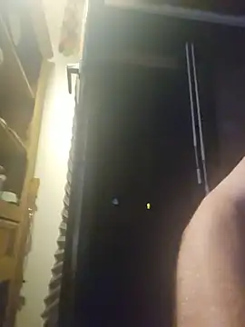 Genius1606 live cam on StripChat