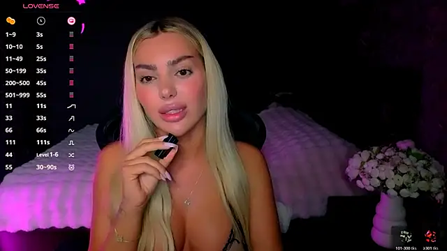 Ayla__Demir webcam