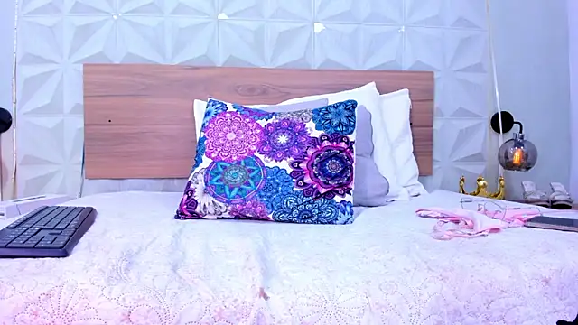 Stacey_white_ webcam