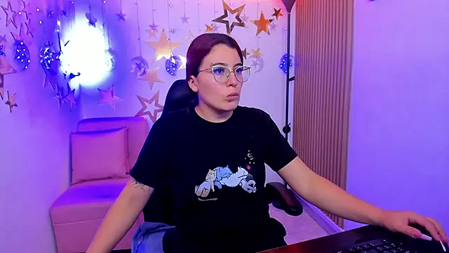 allison_mc webcam