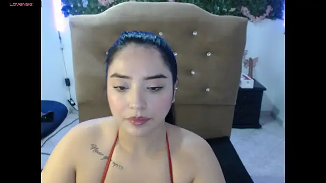 adara_cute_69 webcam