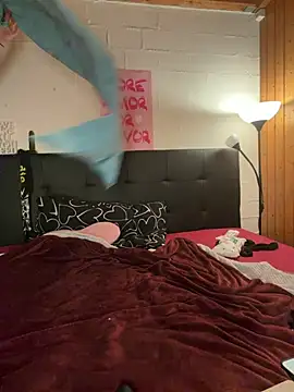 rosebratcat__ webcam