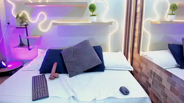 Amber_Milers webcam