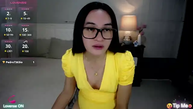 AsianSweetHeartxX webcam