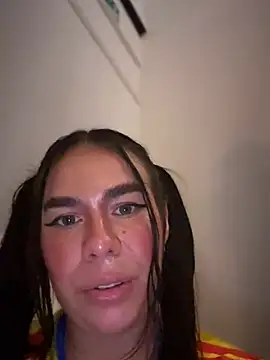 TessaCooper1 webcam
