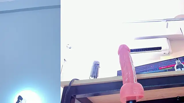 emilytowzen webcam