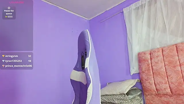 Ava_Raye webcam