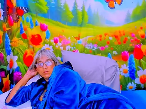 indianroxy webcam