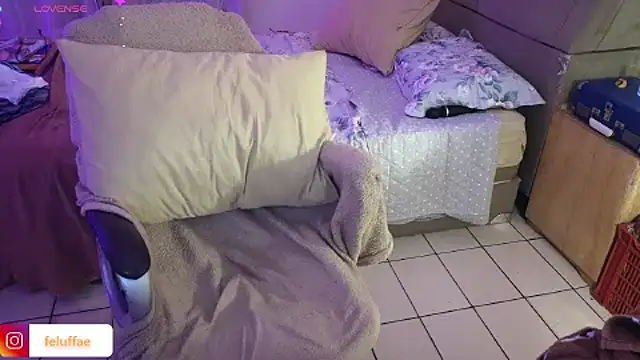 feluriana webcam