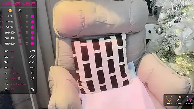 Monica-666888- webcam