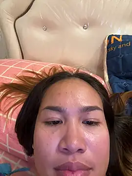 Ponthip webcam