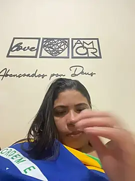 zahraamira_'s live room