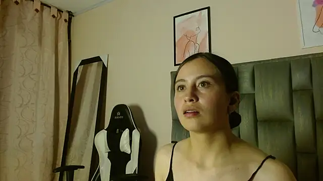 Watch kaleshii live on EroticFlix - High definition streams