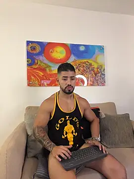 Ezzio_Scolaro webcam