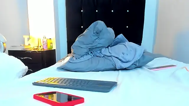 kathyajhonss webcam