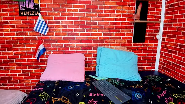Hoot_boyss_ webcam