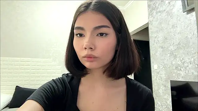 MarylnMonnier webcam