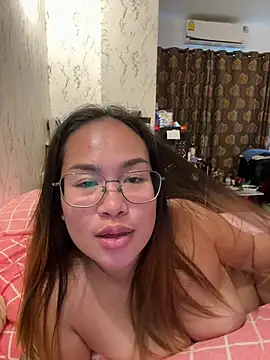 ponthip (F young) - Cum and Squirt  for me baby 🥰💦🦪