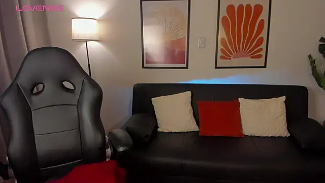Watch Eva-Millss live on EroticFlix - High definition streams