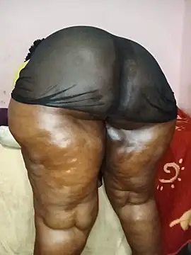 sweetblackassxxx505's live room