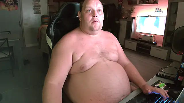 hotfire-112 - Hotfire-112's free webcam - UK Sex Cams