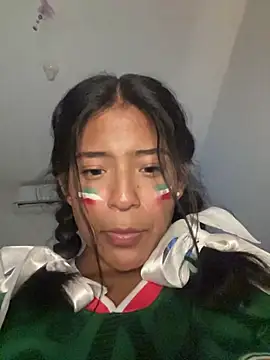 leahbar (F teen) - fuck my pussy