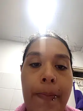 Miss_kittyX live cam on StripChat