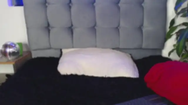 foxxy_angell