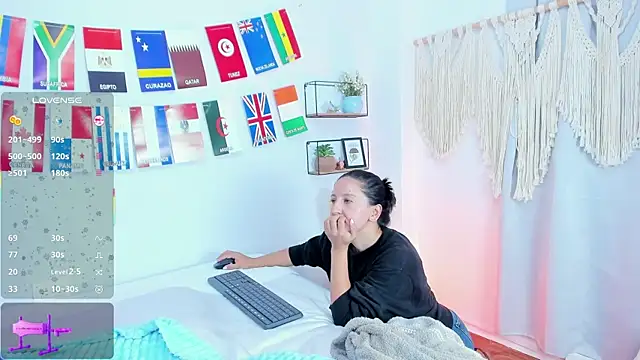 evaa_rose
