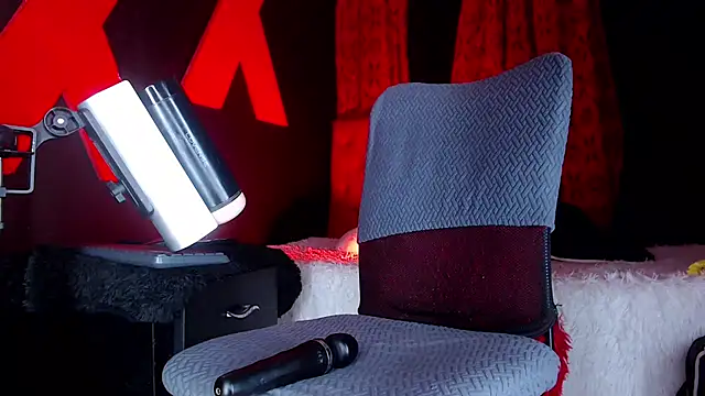 abrilbigcock webcam