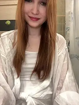 marlboroweb (F teen) - finger blowjob + close up