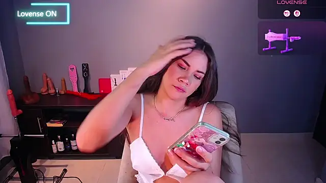 sashaHarding11 webcam