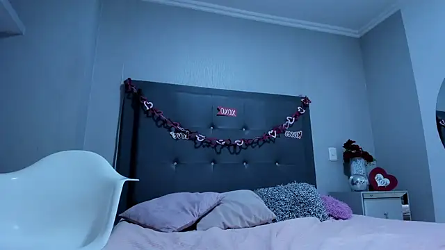emma_lye webcam