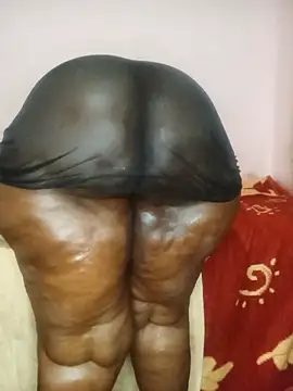Sweetblackassxxx505 webcam
