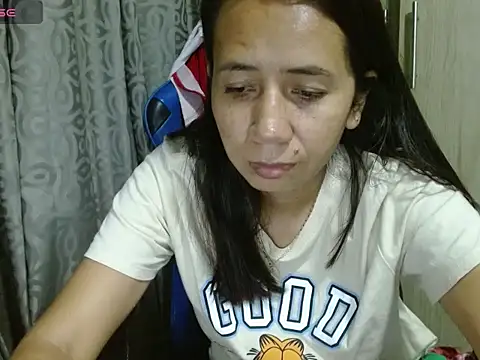 Danielagomez33 webcam