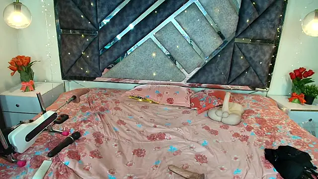 MysticMature webcam