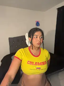 mitschellfox21 webcam