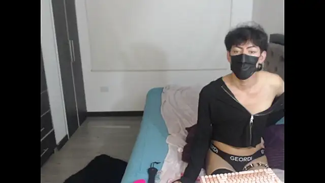ValentinsRoom webcam