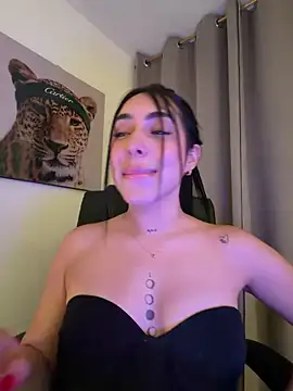IsabellaNoir_ webcam