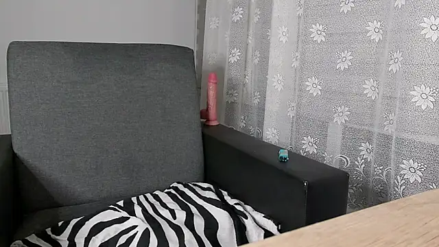 lunabluee webcam
